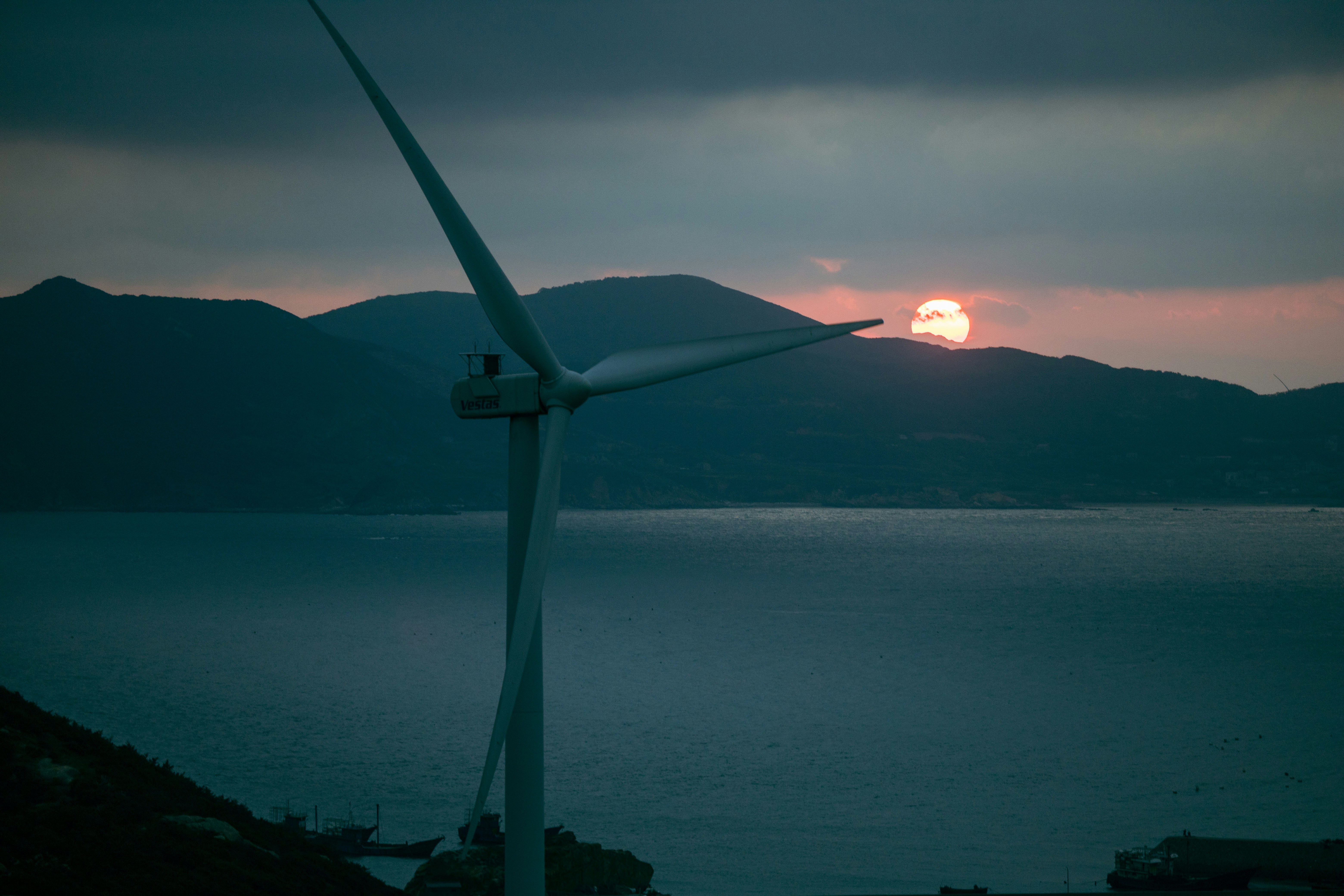 Building the Wind Workforce of the Future: GWEC and ECAA Announce Education Partnership